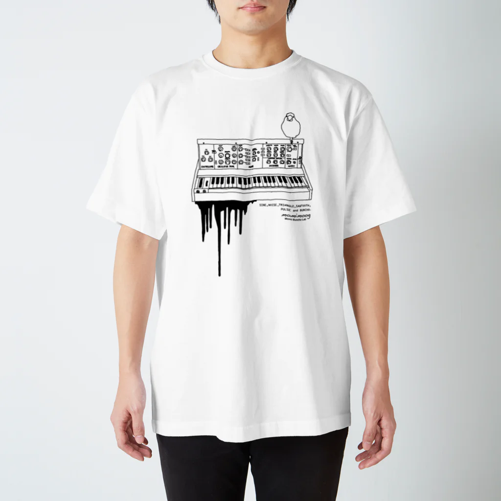 Momi Buncho Lab SHOPのMoog文鳥 Regular Fit T-Shirt