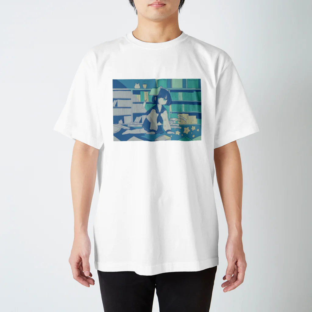 粟屋やわ子の真夜中の図書館 Regular Fit T-Shirt