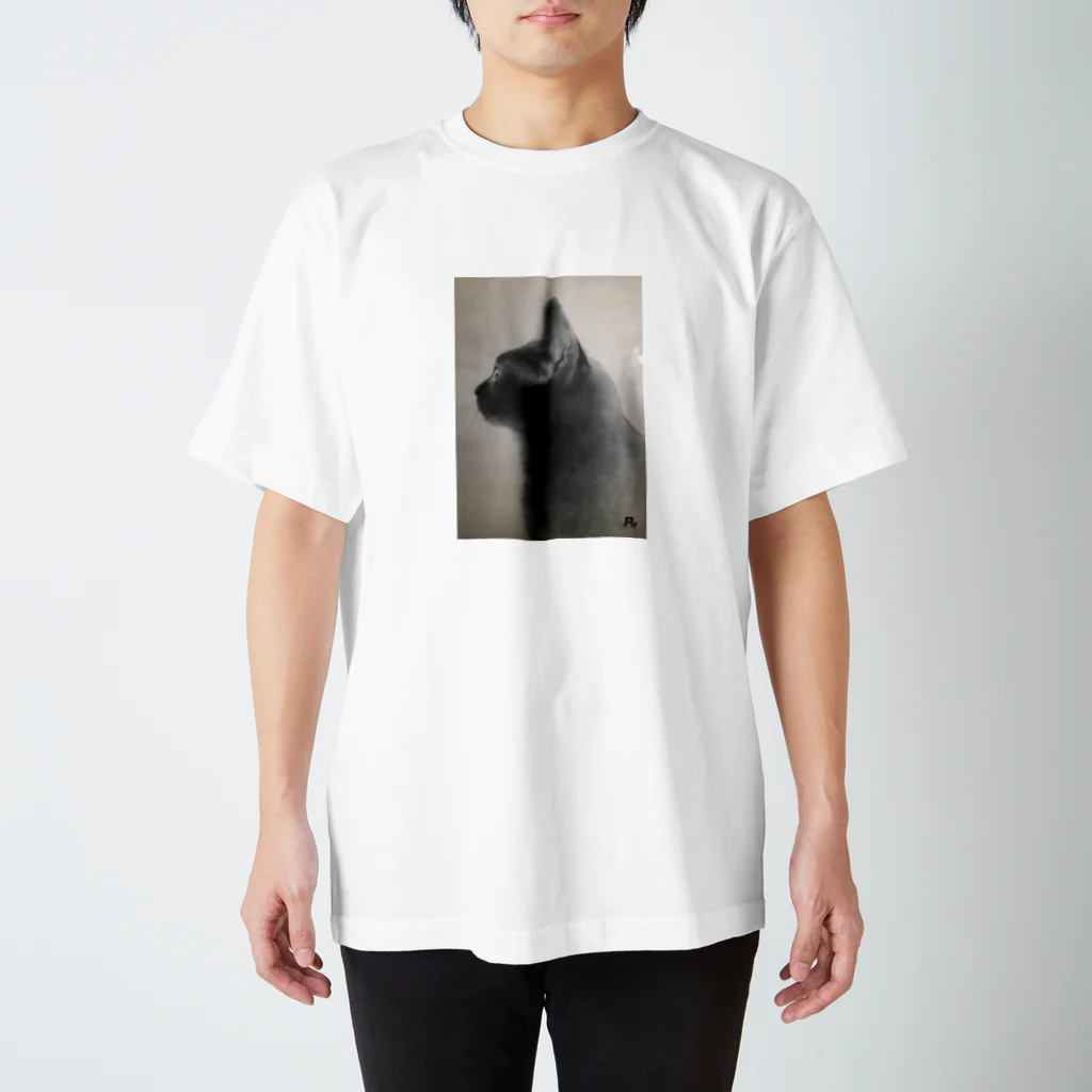 Yoshiko Chidaの黒猫の横顔 Regular Fit T-Shirt