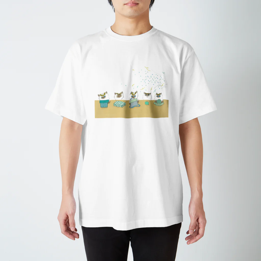 ももろ の５つ子誕生日 Regular Fit T-Shirt