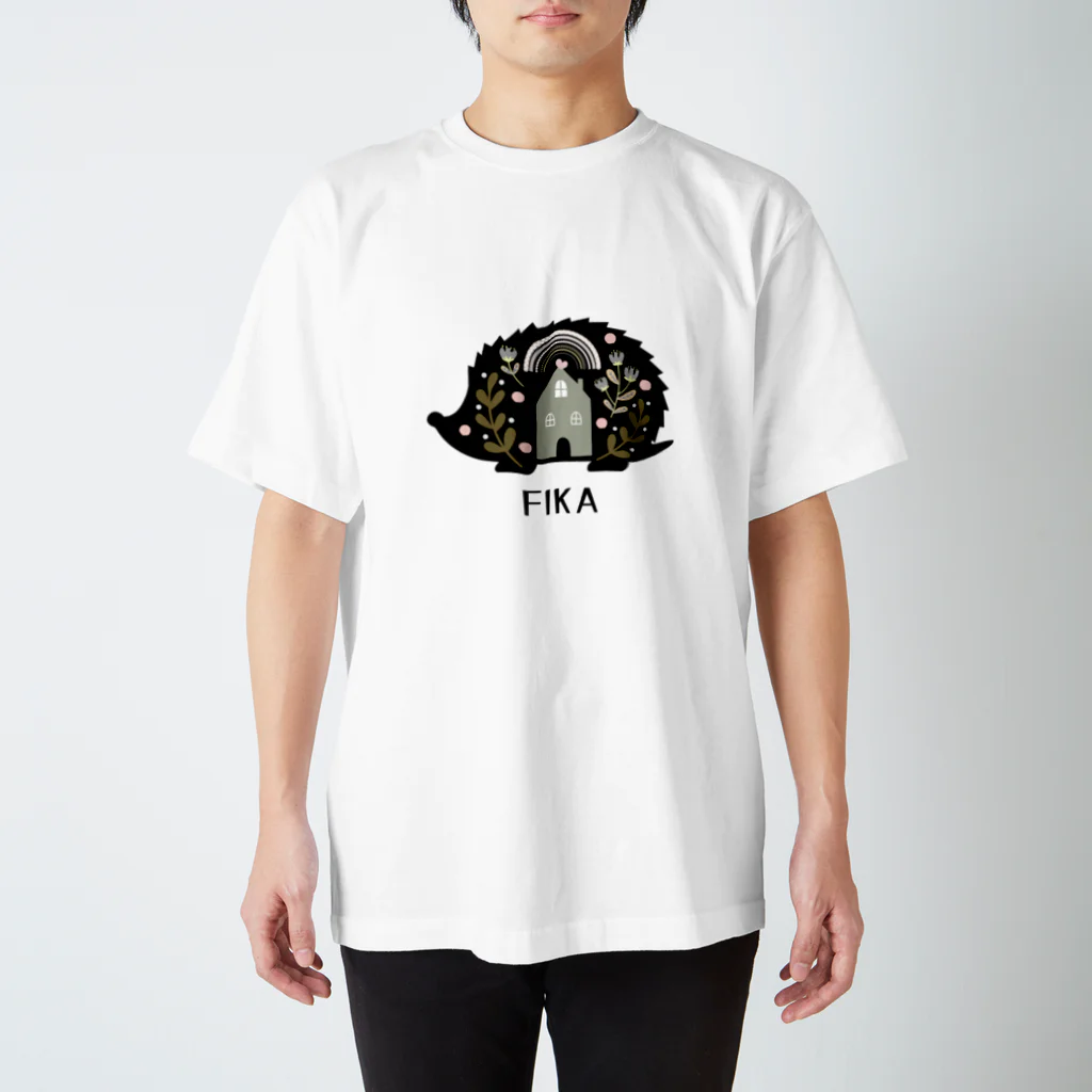 ZenCの【FIKA 北欧 ハリネズミ】 Regular Fit T-Shirt