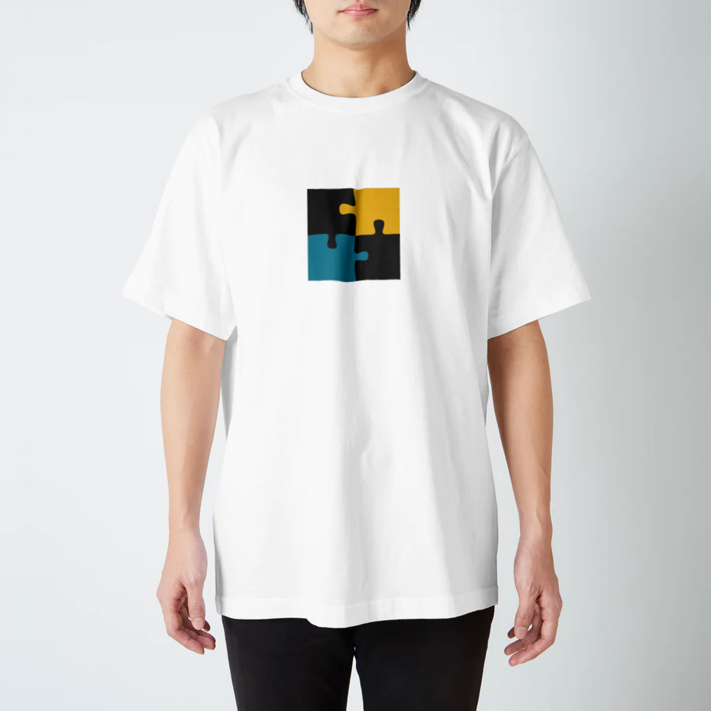 Tshirts-shopの4ピーススクエア Regular Fit T-Shirt