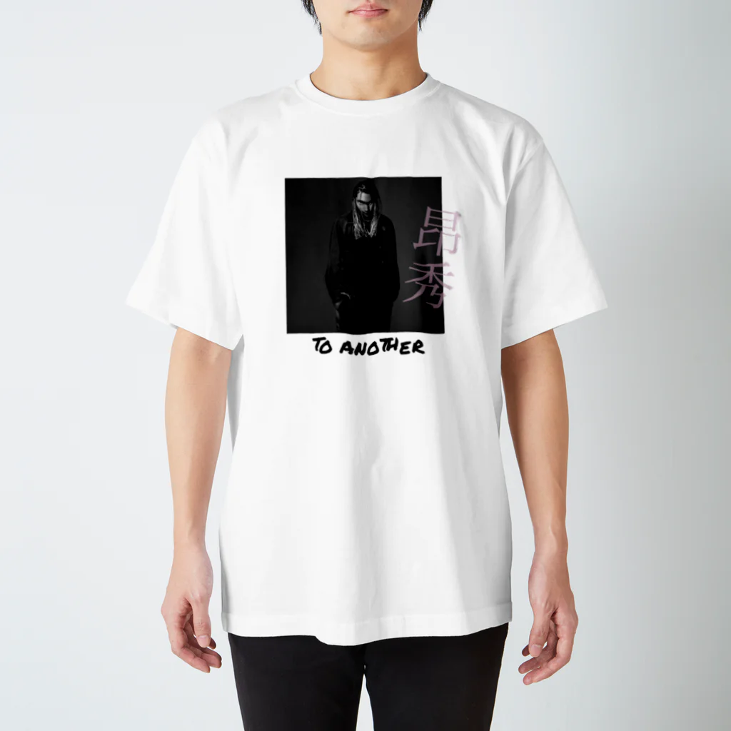 HGHの昂秀 Regular Fit T-Shirt