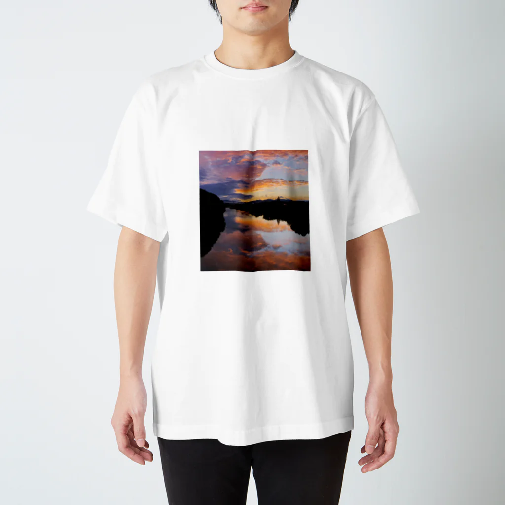 sol_JのIRUMA_River TOYOMIZU スタンダードTシャツ