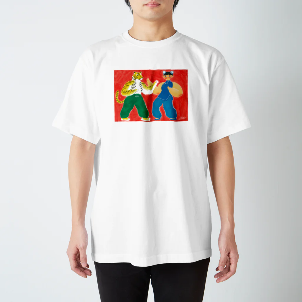 YA MARKETのタイガーVSガール Regular Fit T-Shirt