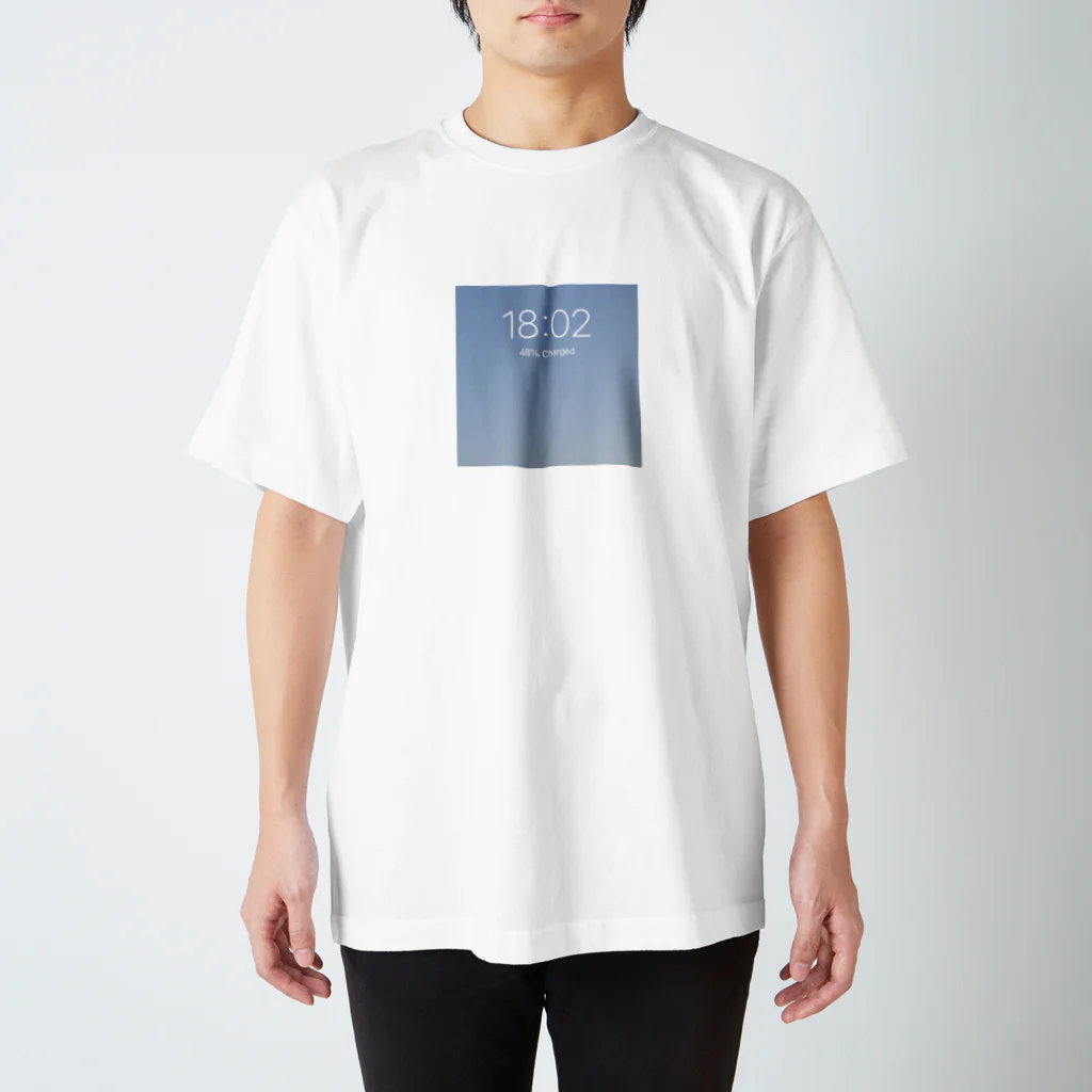 M A R Uの一度。 Regular Fit T-Shirt