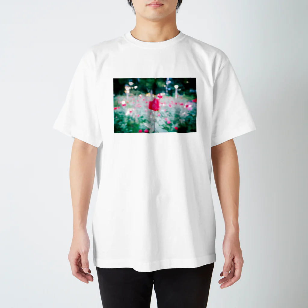 最終の揺らぐ恋 Regular Fit T-Shirt