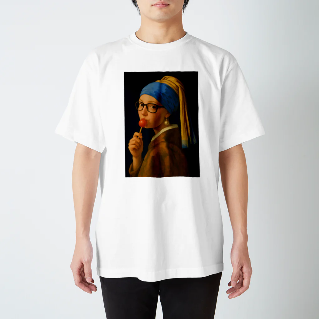 エム・スターのCANDY GIRL with a Pearl – 真珠とキャンディの少女Tシャツ Regular Fit T-Shirt