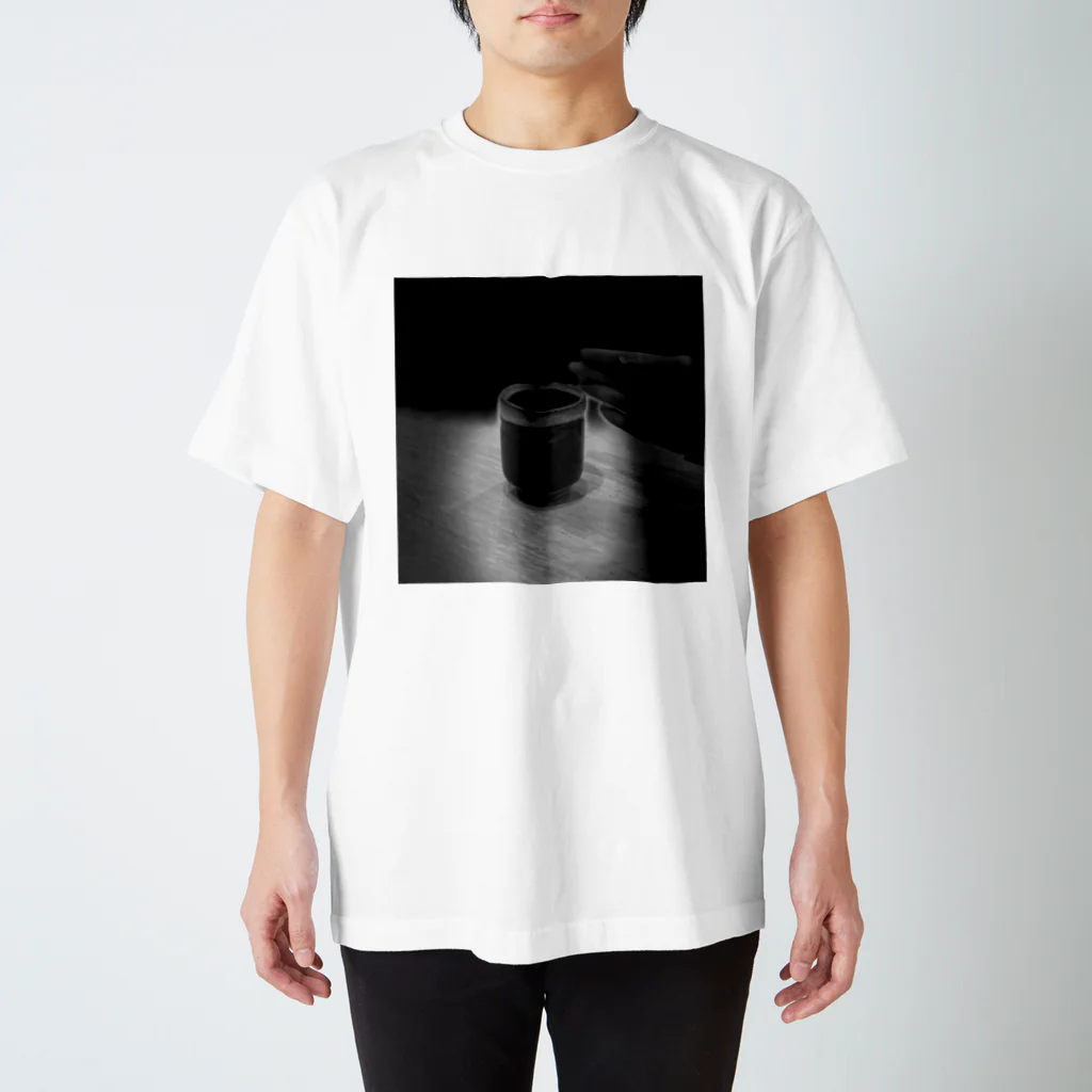 ❁Kshop❁の神々しい湯呑み Regular Fit T-Shirt