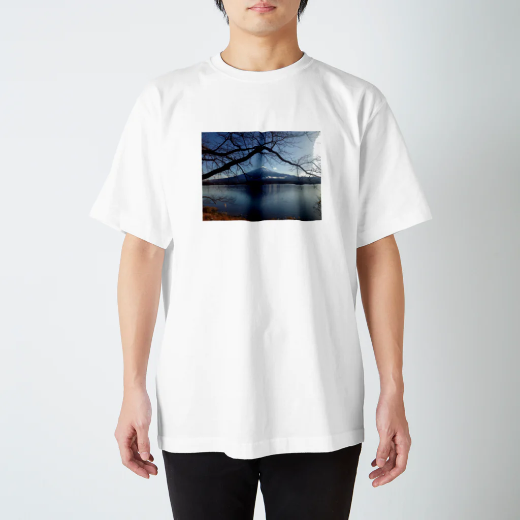 NahunggoのMt.Fuji Regular Fit T-Shirt