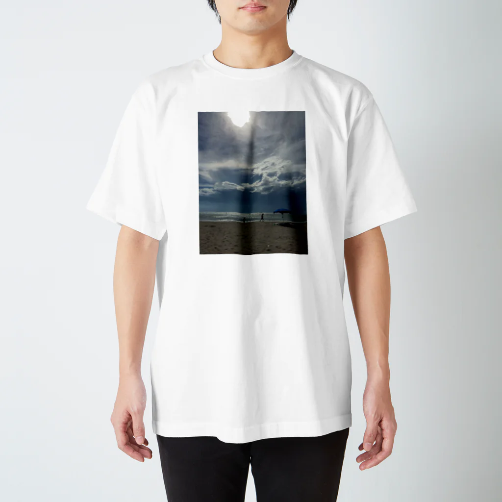 shop oh!la!la!のUMI Regular Fit T-Shirt