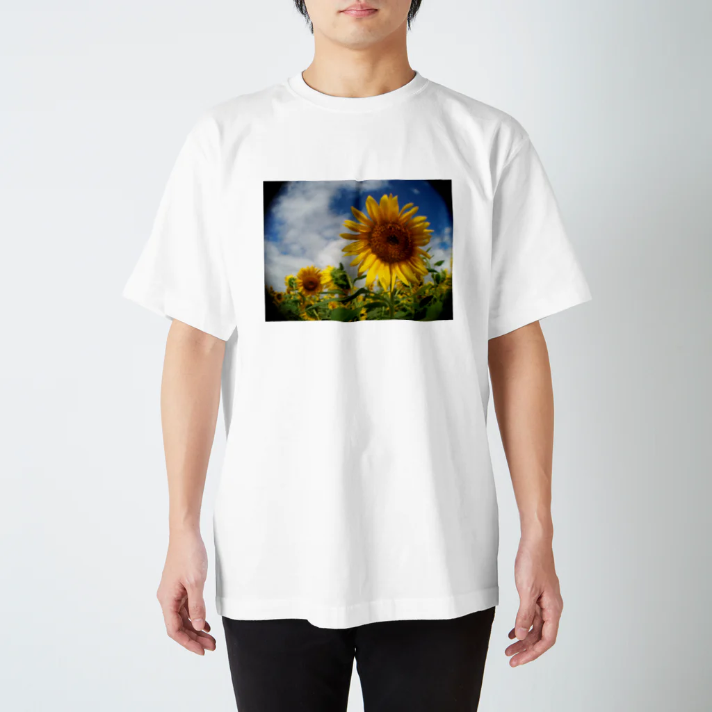 AXL(アクセル)の夏の花 向日葵 Regular Fit T-Shirt