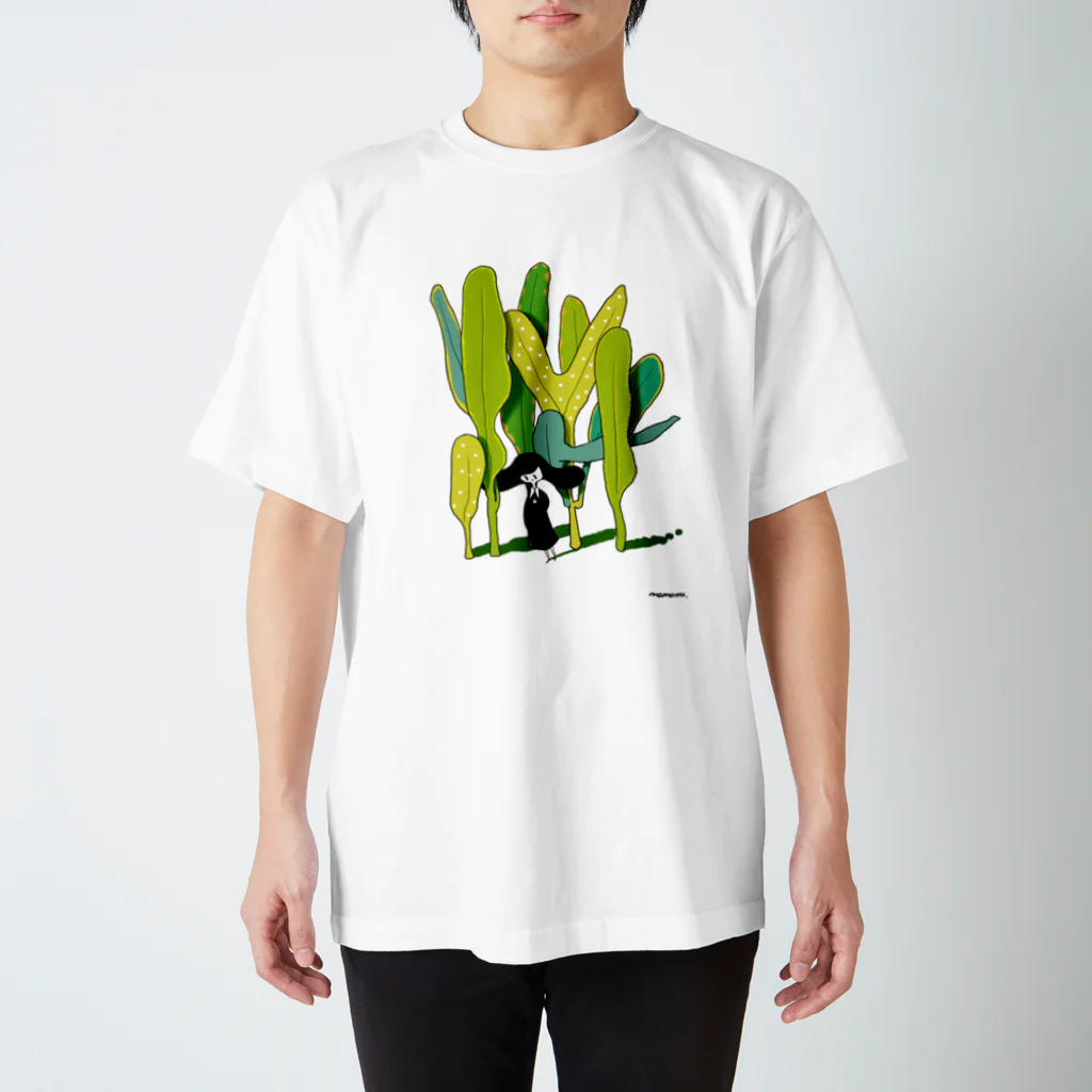 ふわんちゃんの葉っぱ Regular Fit T-Shirt