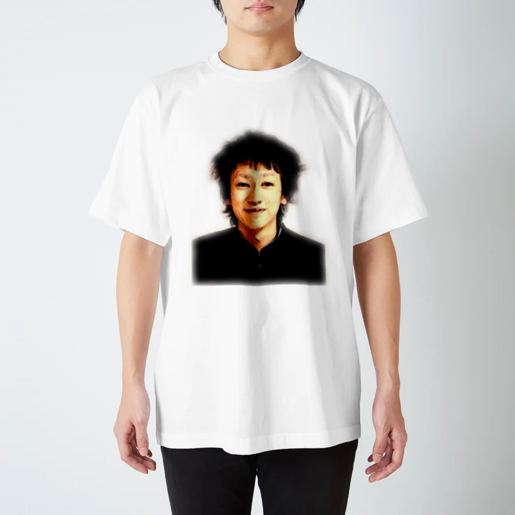 GESUNOのゲスのT Regular Fit T-Shirt