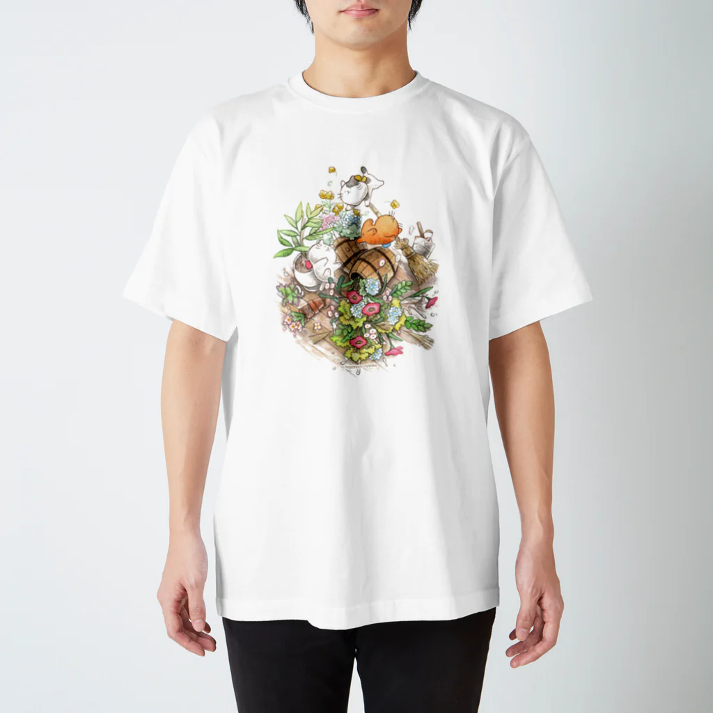 のらんちのわりことしい！ Regular Fit T-Shirt