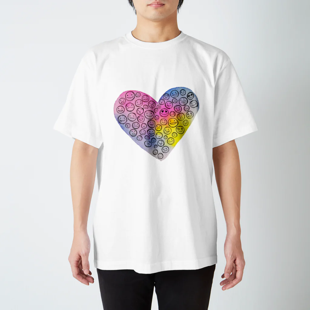 色音色のTシャツ屋さん ironeiro  T-shirt ShopのPink Heart  Regular Fit T-Shirt