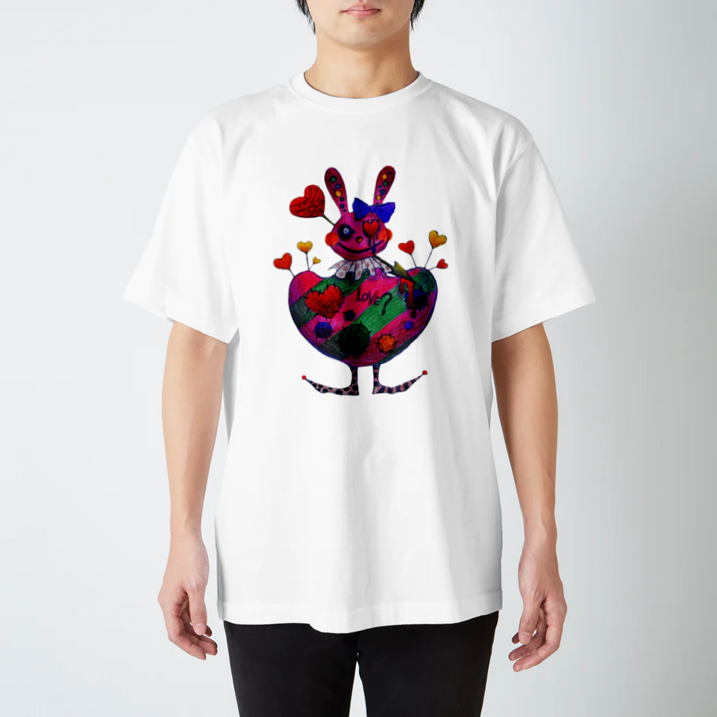 1616  -ｲﾁﾛｸｲﾁﾛｸ-の“LOVE?”うさぎ Regular Fit T-Shirt