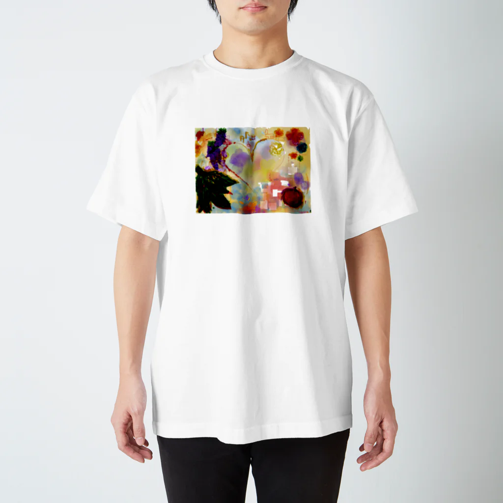 St.SKのClear Heart Regular Fit T-Shirt