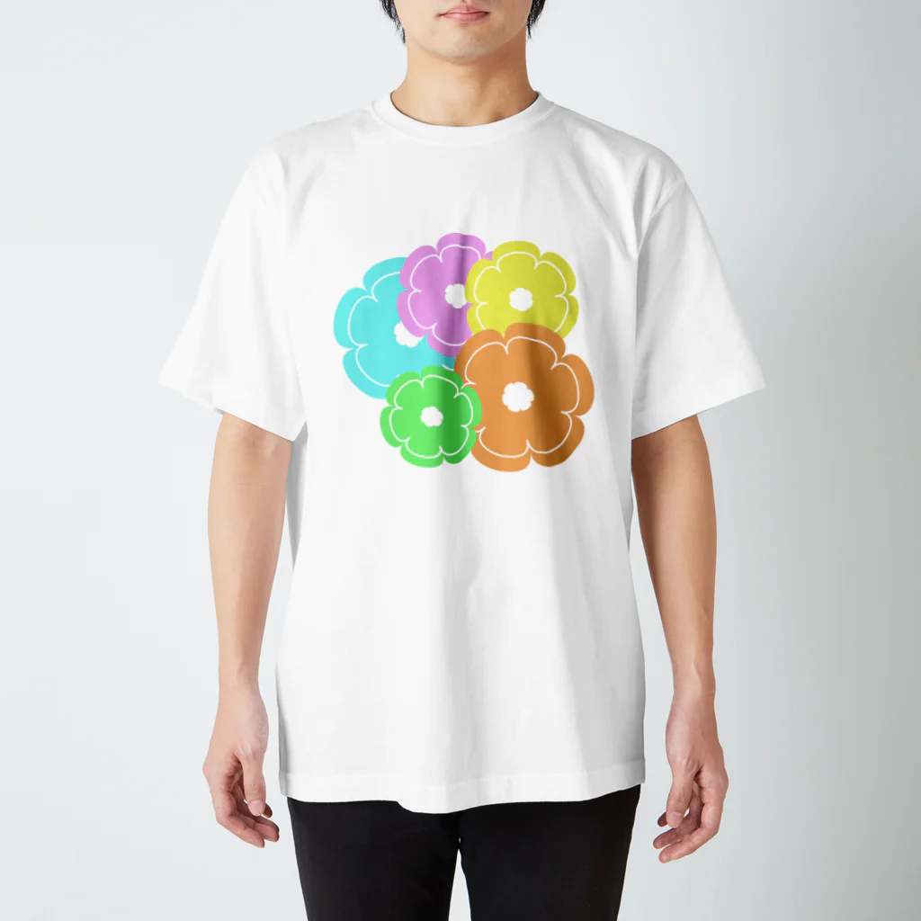 ジャンボリのパステルで可愛い花 Regular Fit T-Shirt