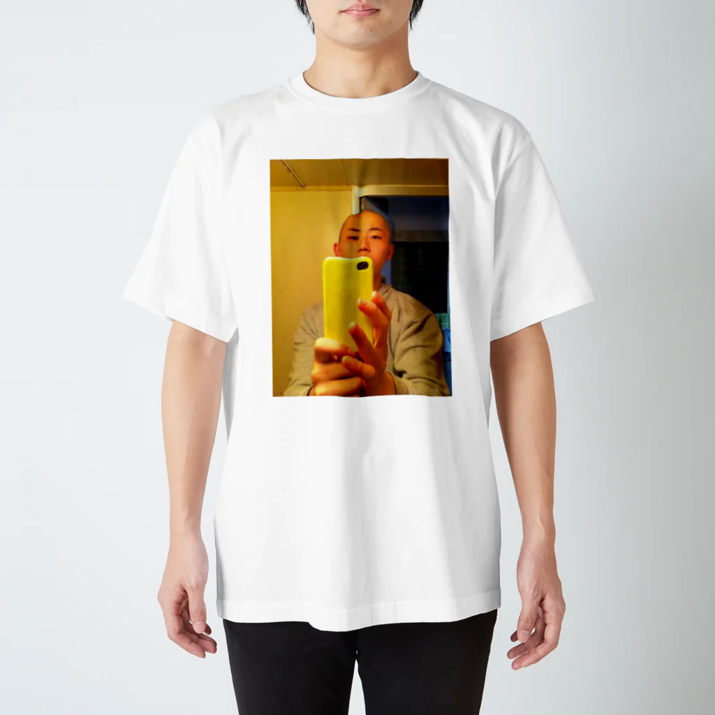 ショップ大久保の大久保 Regular Fit T-Shirt