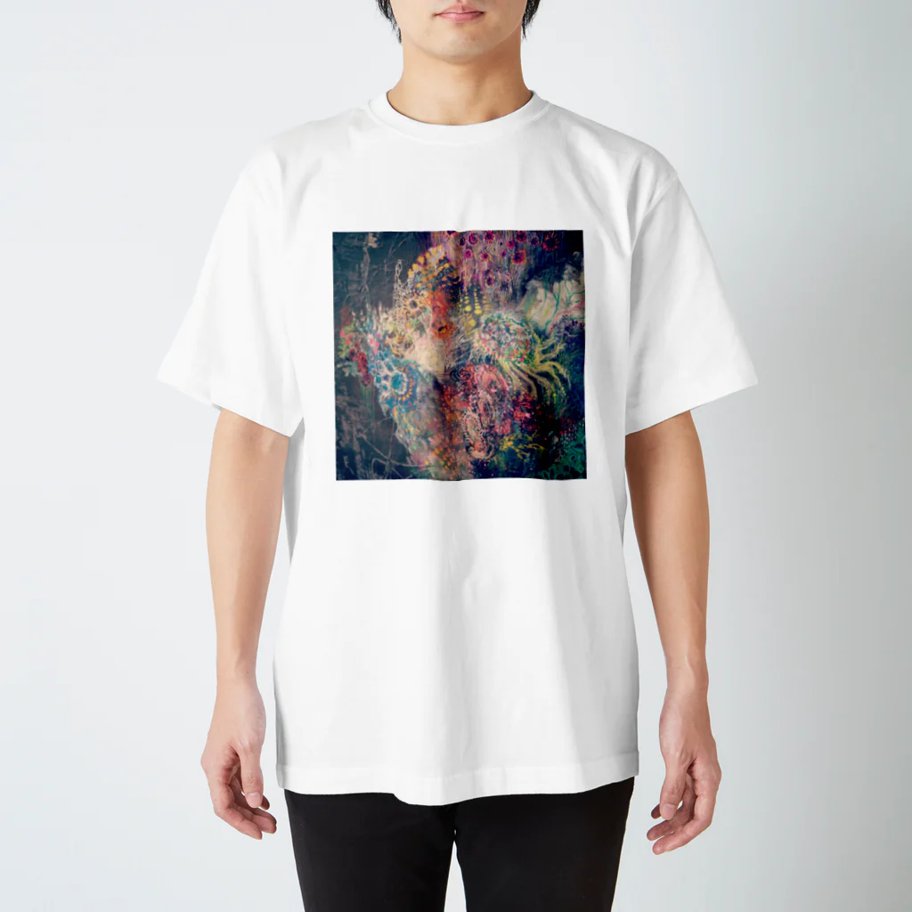 じゅりーの untitled Regular Fit T-Shirt