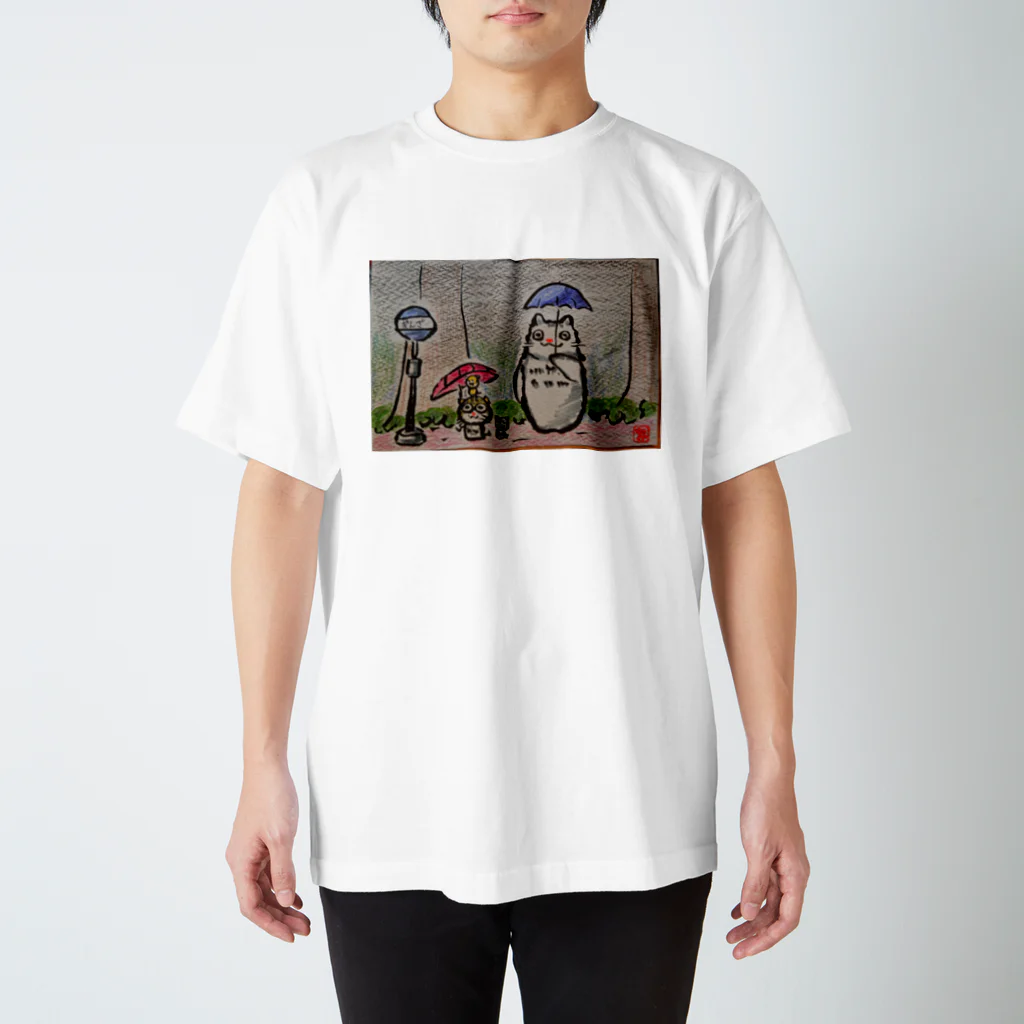   おろちのとなりのなめこ Regular Fit T-Shirt