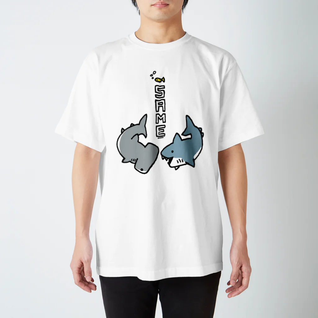 Cɐkeccooのらくがきシリーズ-サメさんとシュモクザメさん Regular Fit T-Shirt