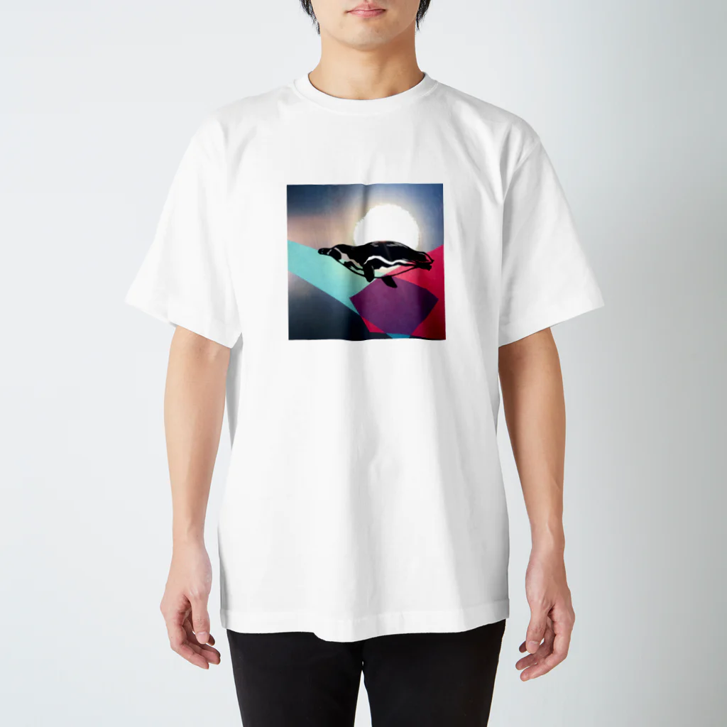 切り絵草太の泳ぐペンギン Regular Fit T-Shirt