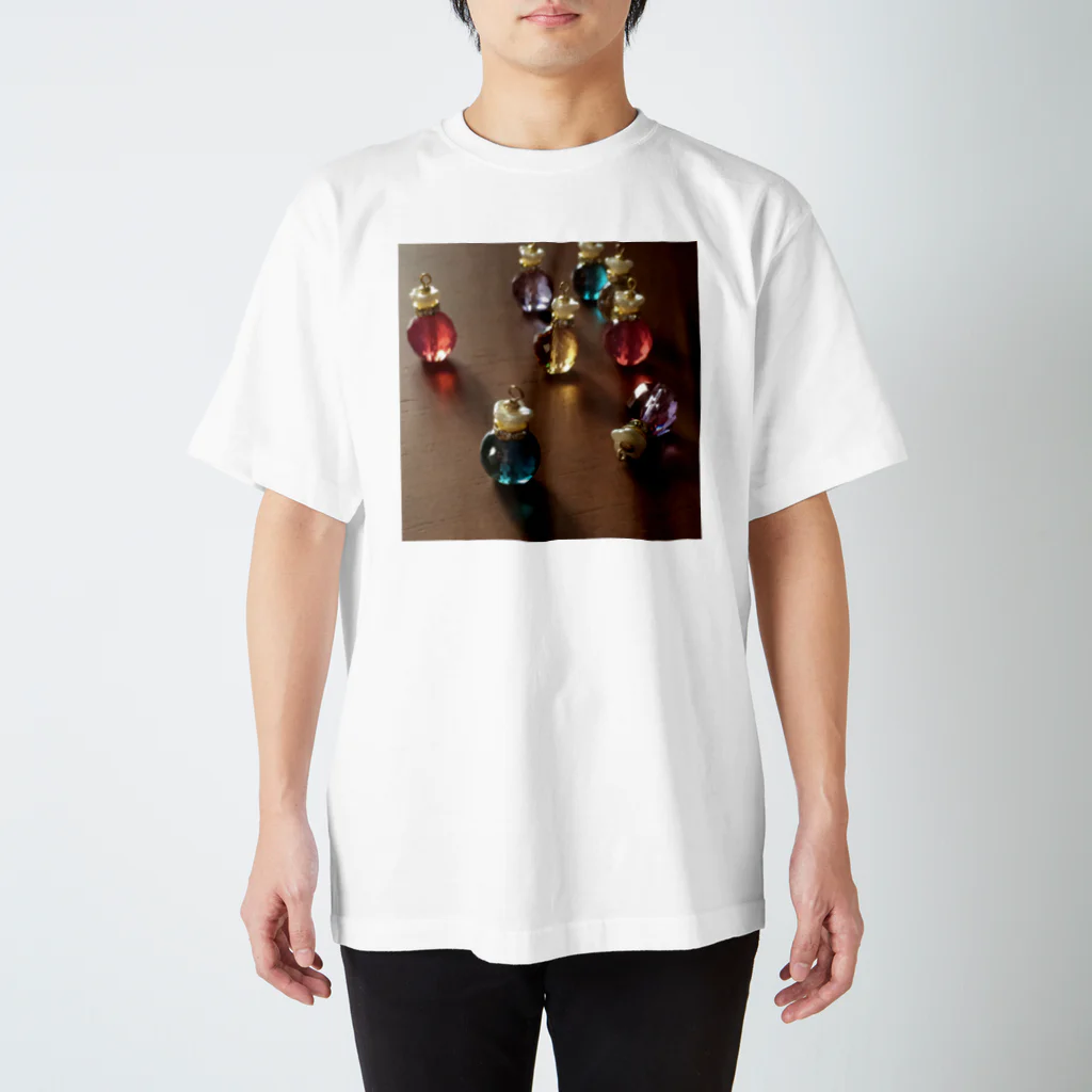 chichichichanのコロン Regular Fit T-Shirt