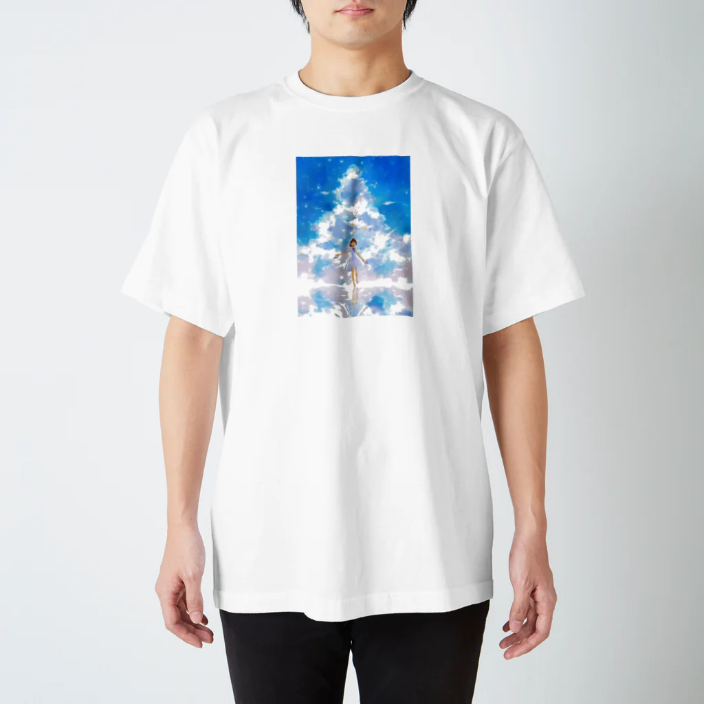 Gallery-OkamiのFirst Summer Regular Fit T-Shirt