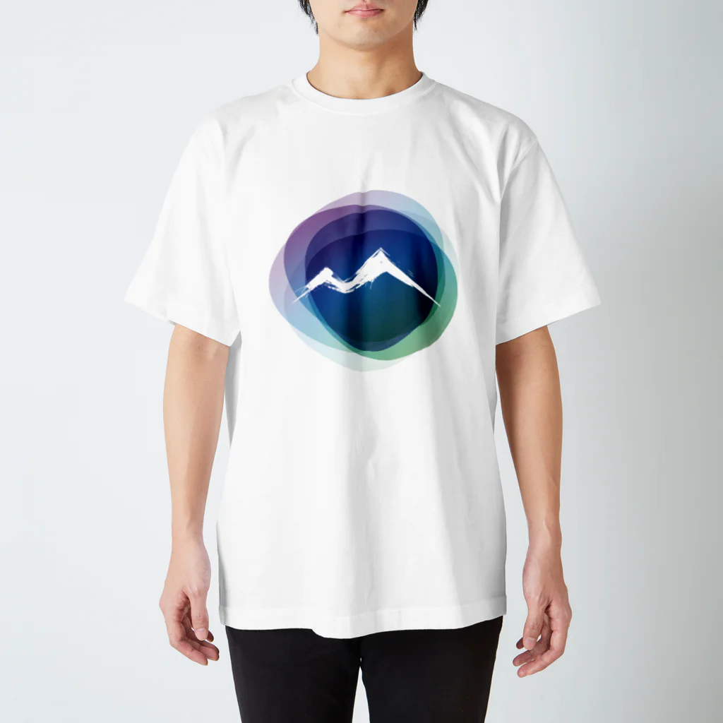 YmanchuのMOUNTAIN Regular Fit T-Shirt