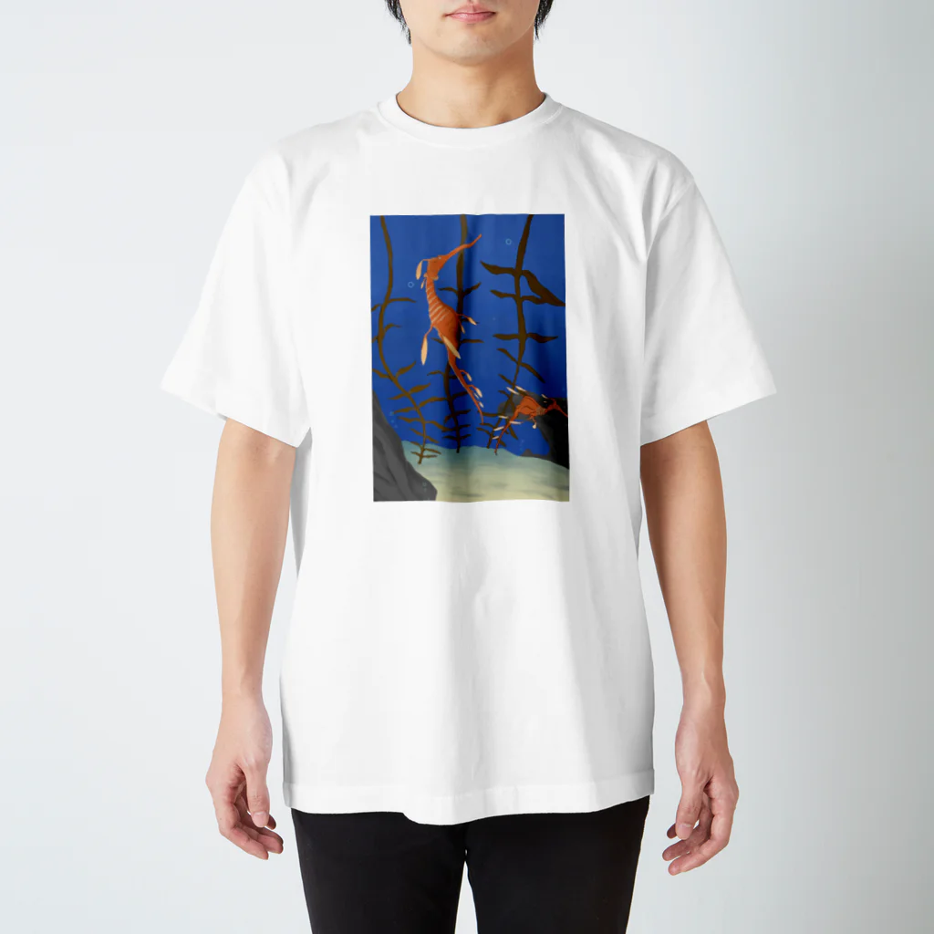 チワワの工房のタツノオトシゴ Regular Fit T-Shirt