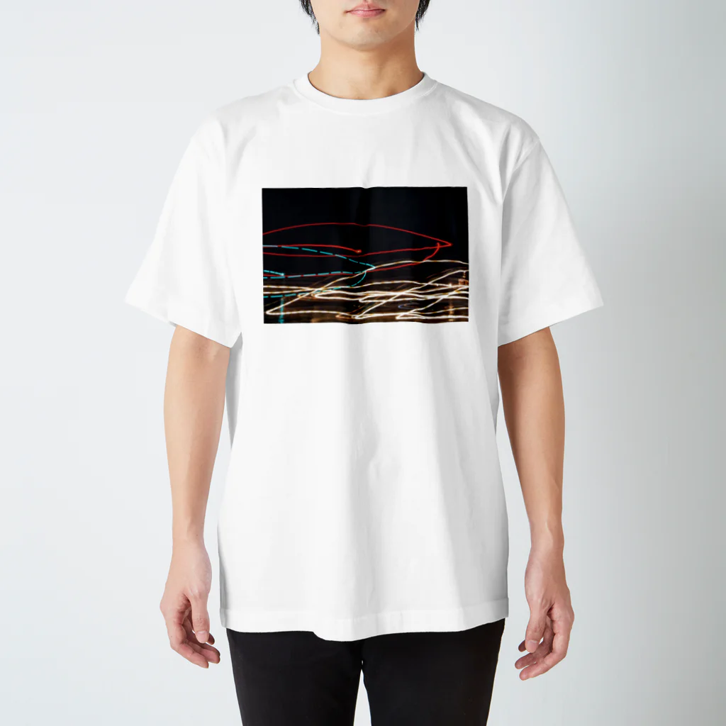 ゆうりの夜の明かり Regular Fit T-Shirt