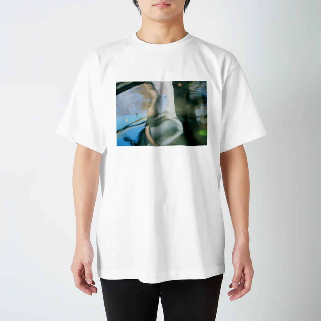 いわフォトの水面ゆらゆら Regular Fit T-Shirt