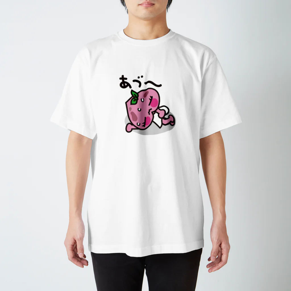 喜多桐スズメの暑いモモ Regular Fit T-Shirt