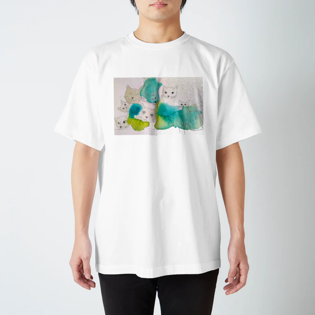 アクアリトゥンのねこねこグリーン Regular Fit T-Shirt