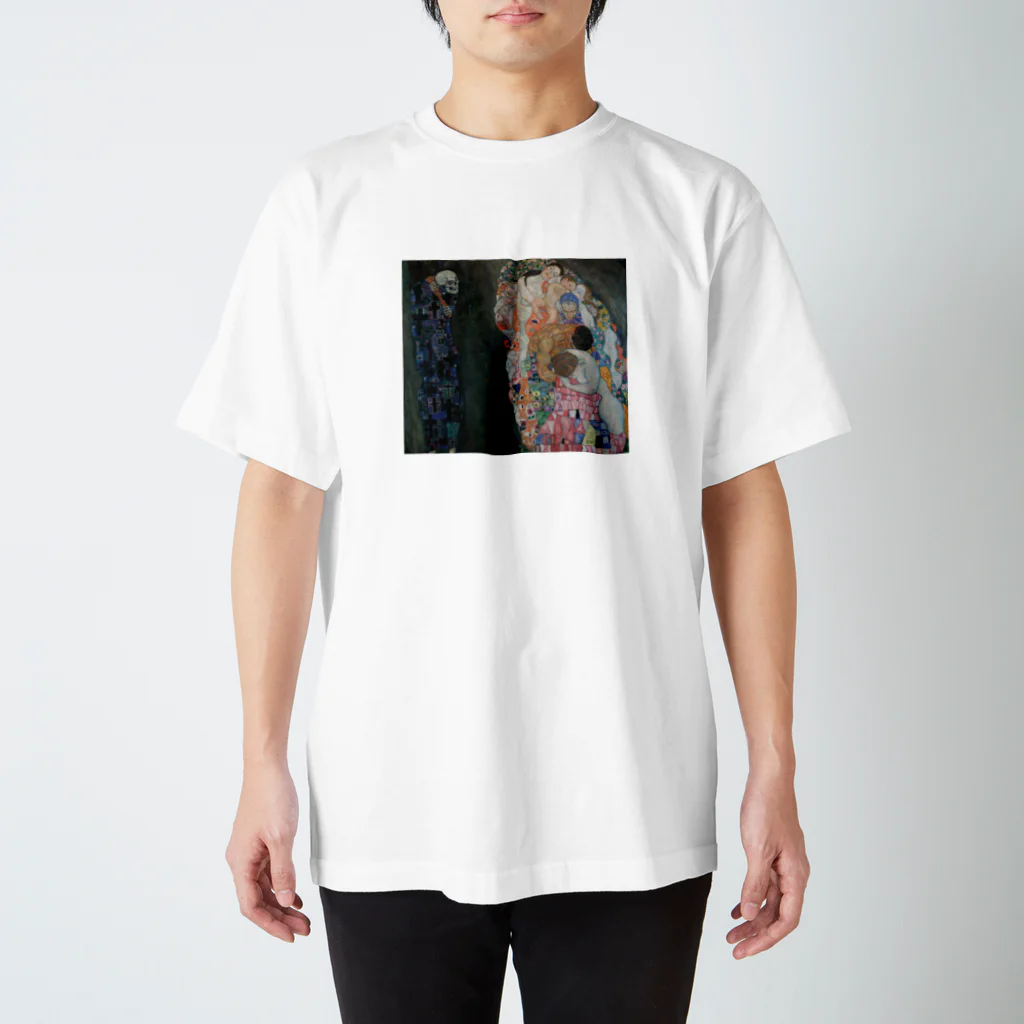 Art Baseのグスタフ・クリムト / 1916 /Death and Life / Gustav Klimt Regular Fit T-Shirt