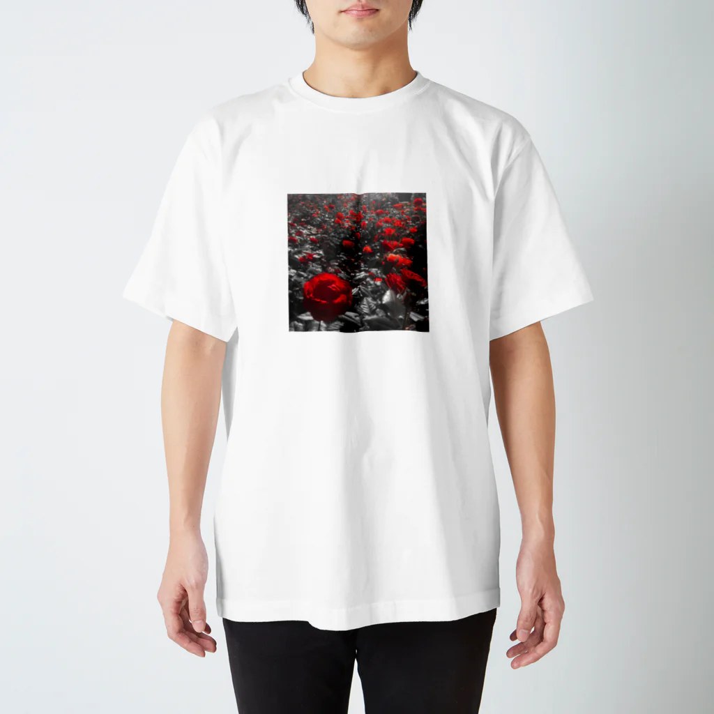 宇宙素敵物集のrose Regular Fit T-Shirt