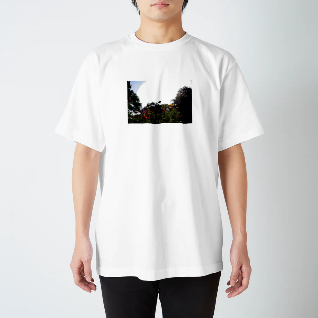 吉田ジュンのサムフラワーT Regular Fit T-Shirt