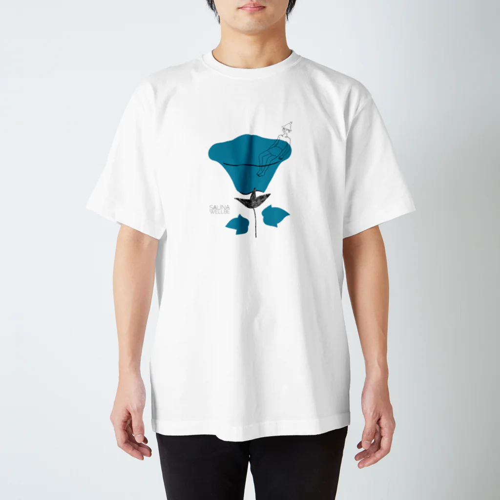 WellbeDesignLabのsauna hat flower w Regular Fit T-Shirt