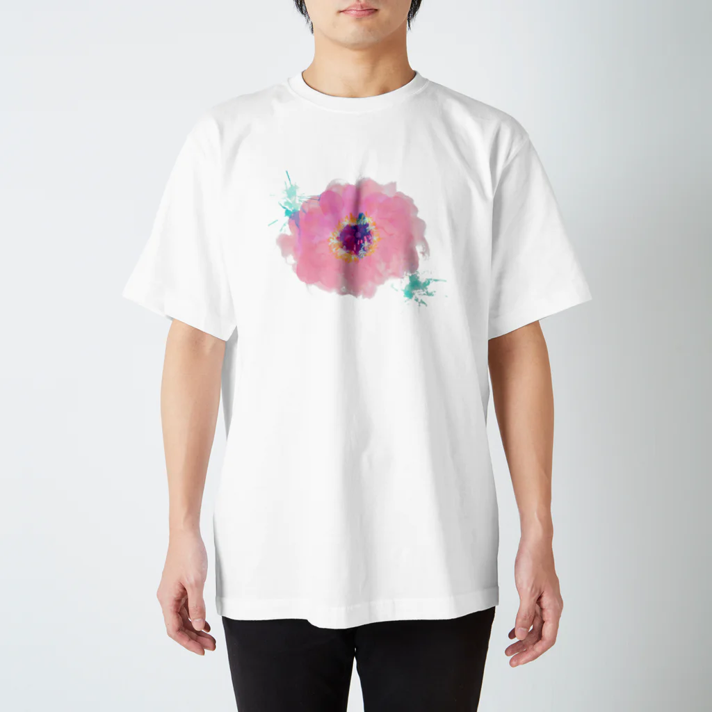 hugging love ＋《ハギング ラブ プラス》の百日草 Regular Fit T-Shirt