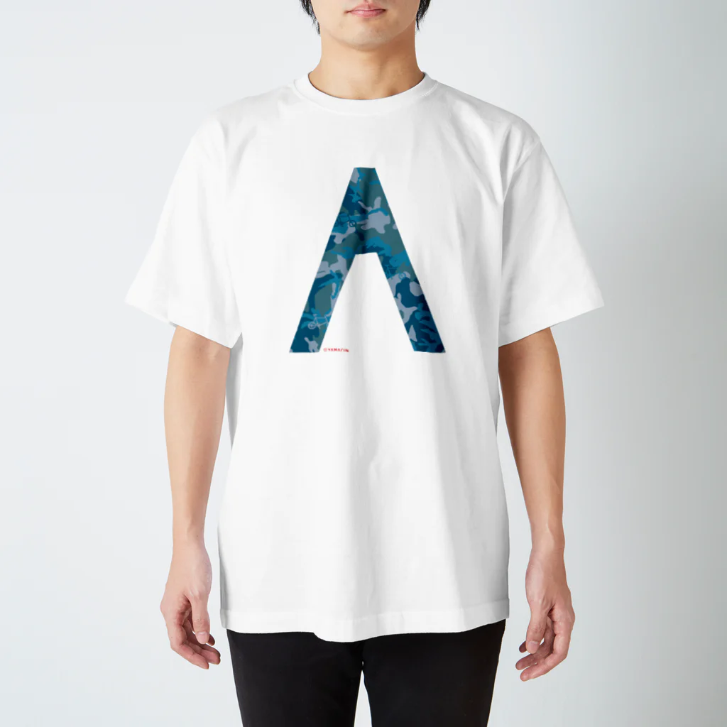 YAMARINのA CAMO Regular Fit T-Shirt