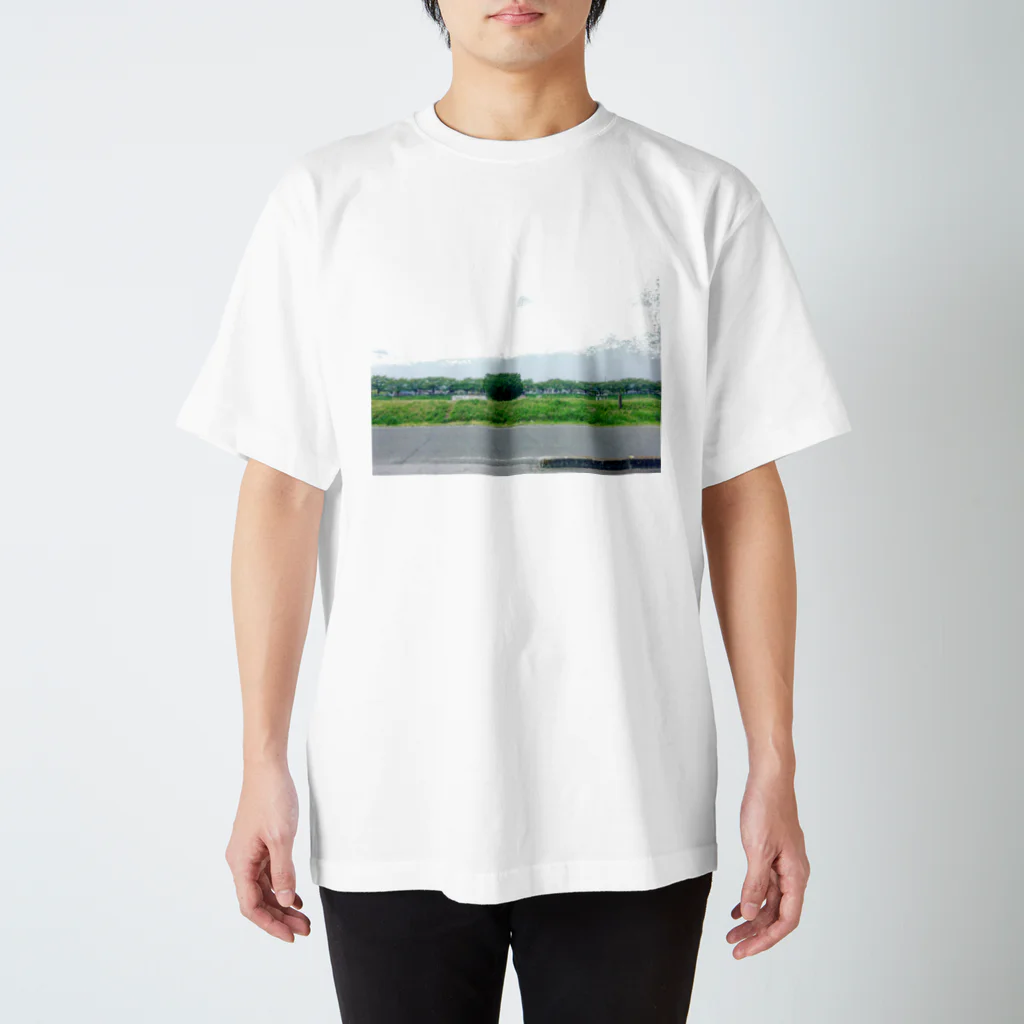 haru_T02の地元の川沿い Regular Fit T-Shirt