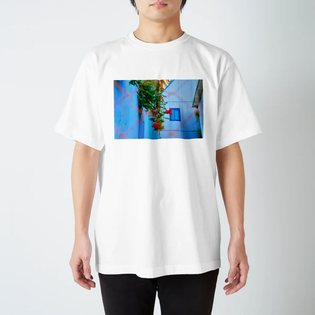 moromoroのhana Regular Fit T-Shirt