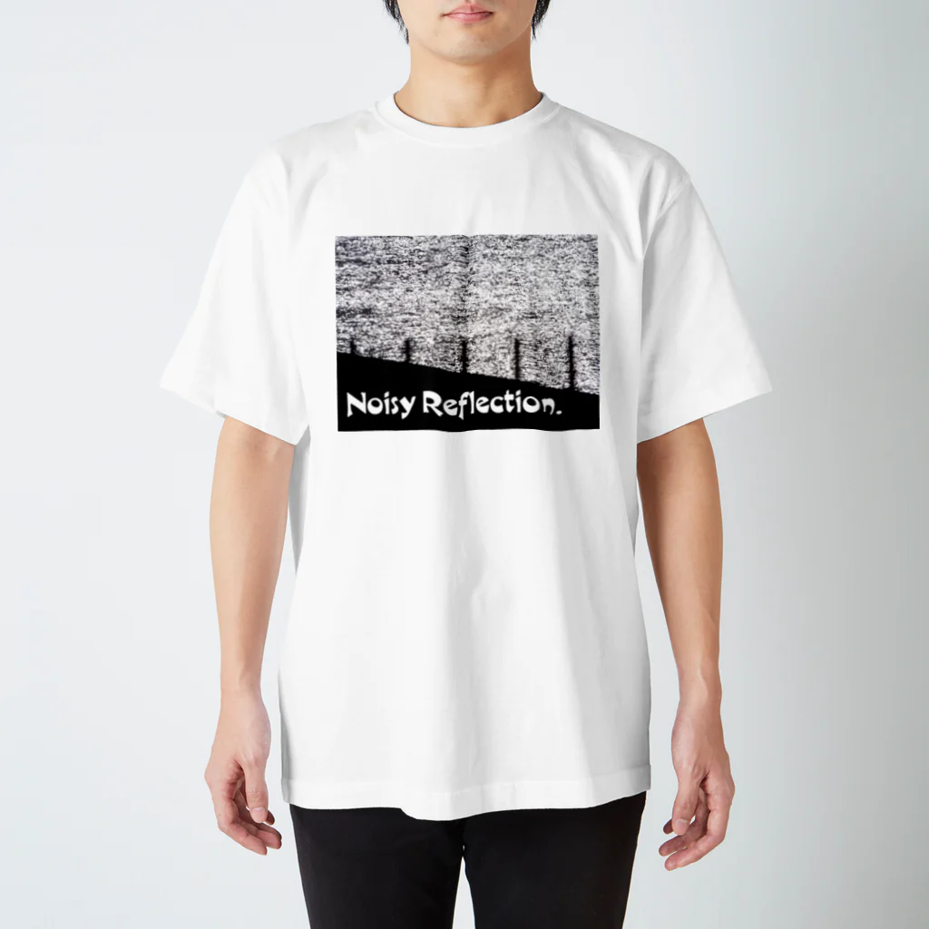 いわフォトのNoisy Reflection Regular Fit T-Shirt