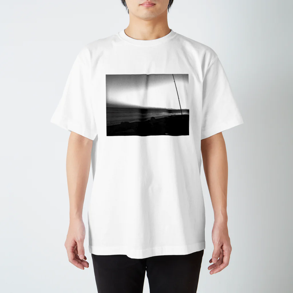 雨宮圭一郎のThe morning comes to consciousness Regular Fit T-Shirt