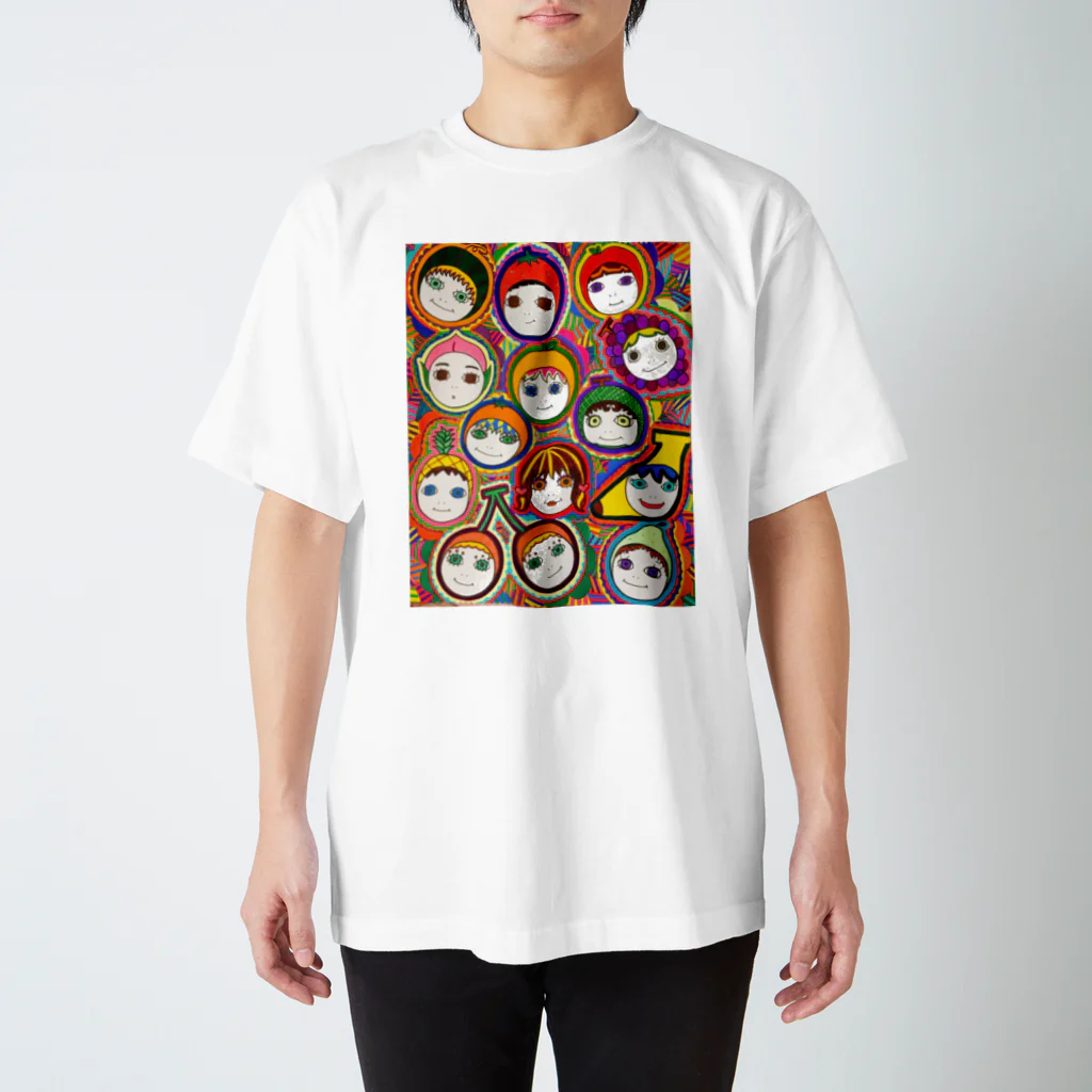 tomoni’s shopのふるぅーとぅ Regular Fit T-Shirt