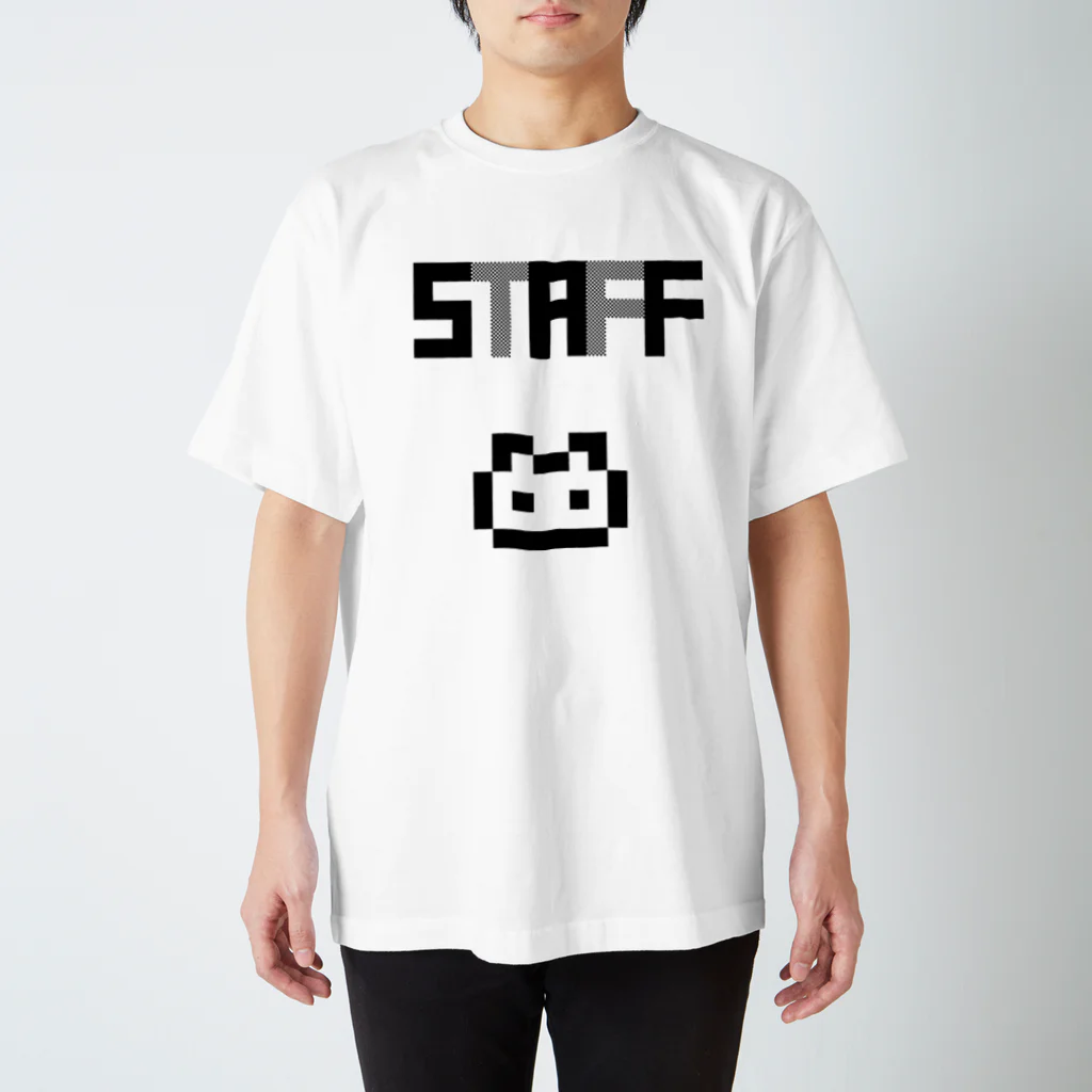 MIKOMOのSTAFF(ドット) Regular Fit T-Shirt