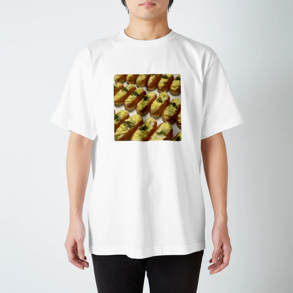 ETSUKOのたまごロール Regular Fit T-Shirt