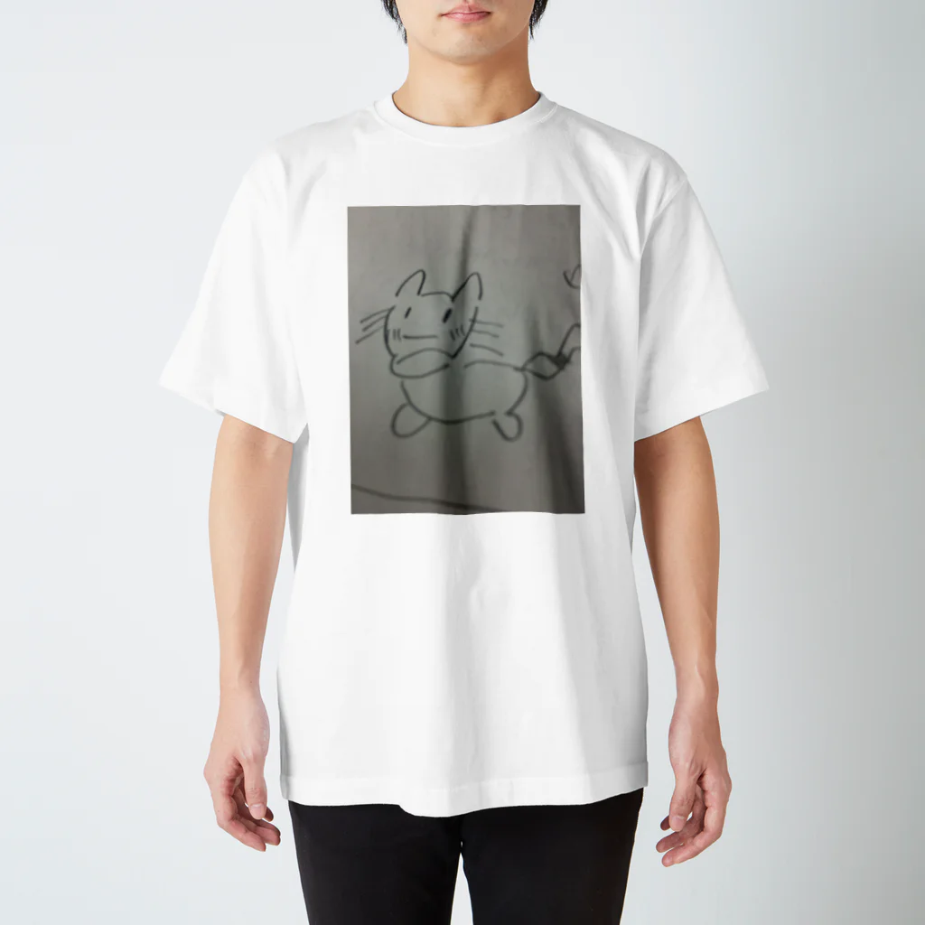 Oliveのゆるゆるにゃあ Regular Fit T-Shirt